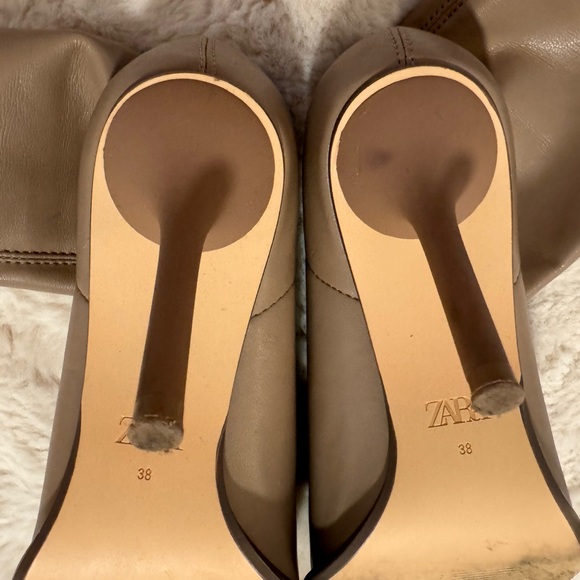 Zara stretch ankle boots size 8 - Picture 3 of 7